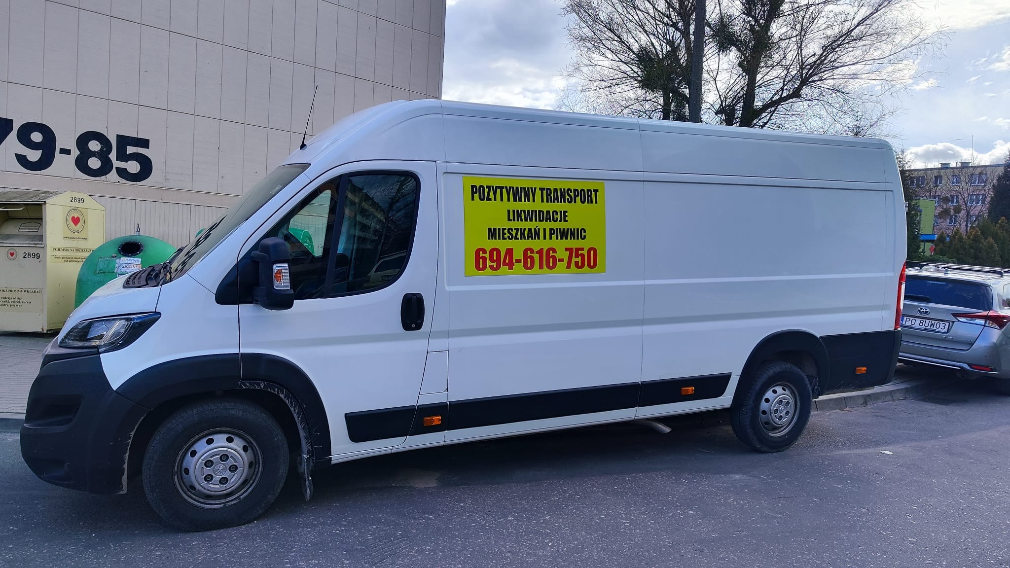 Pojazd o pojemności 12m3