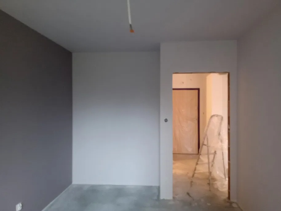 praca od stanu surowego