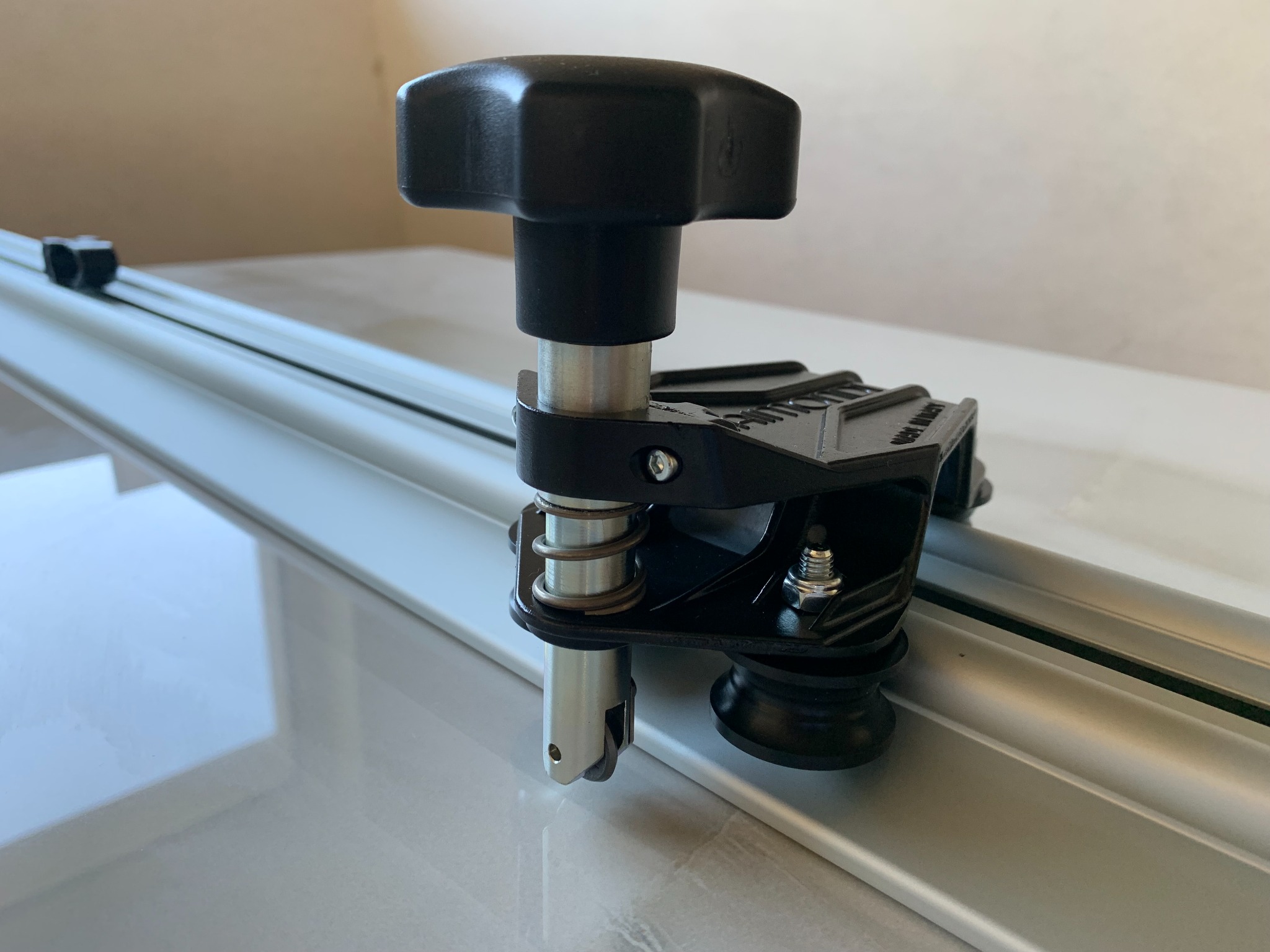 Wynajem przecinarka do spieków kwarcowych Raimondi Raizor