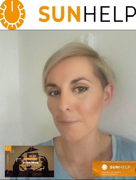 Portret kobiety z logotypem SUNHELP i hasłem o budowie własnego domu, prezentacja firmy.