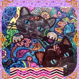 Katarzyna Nike - Kolorowy, ręcznie rysowany portret dwóch kotów z dużymi niebieskimi oczami, otoczonych wzorami paisley i kwiatowymi ornamentami w stylu boho.