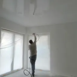 Szpachlowanie i malowanie natryskowo mechanicznym sposobem