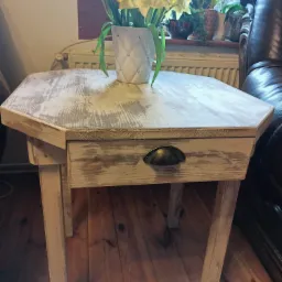 stolik kawowy pełne drewno klejone