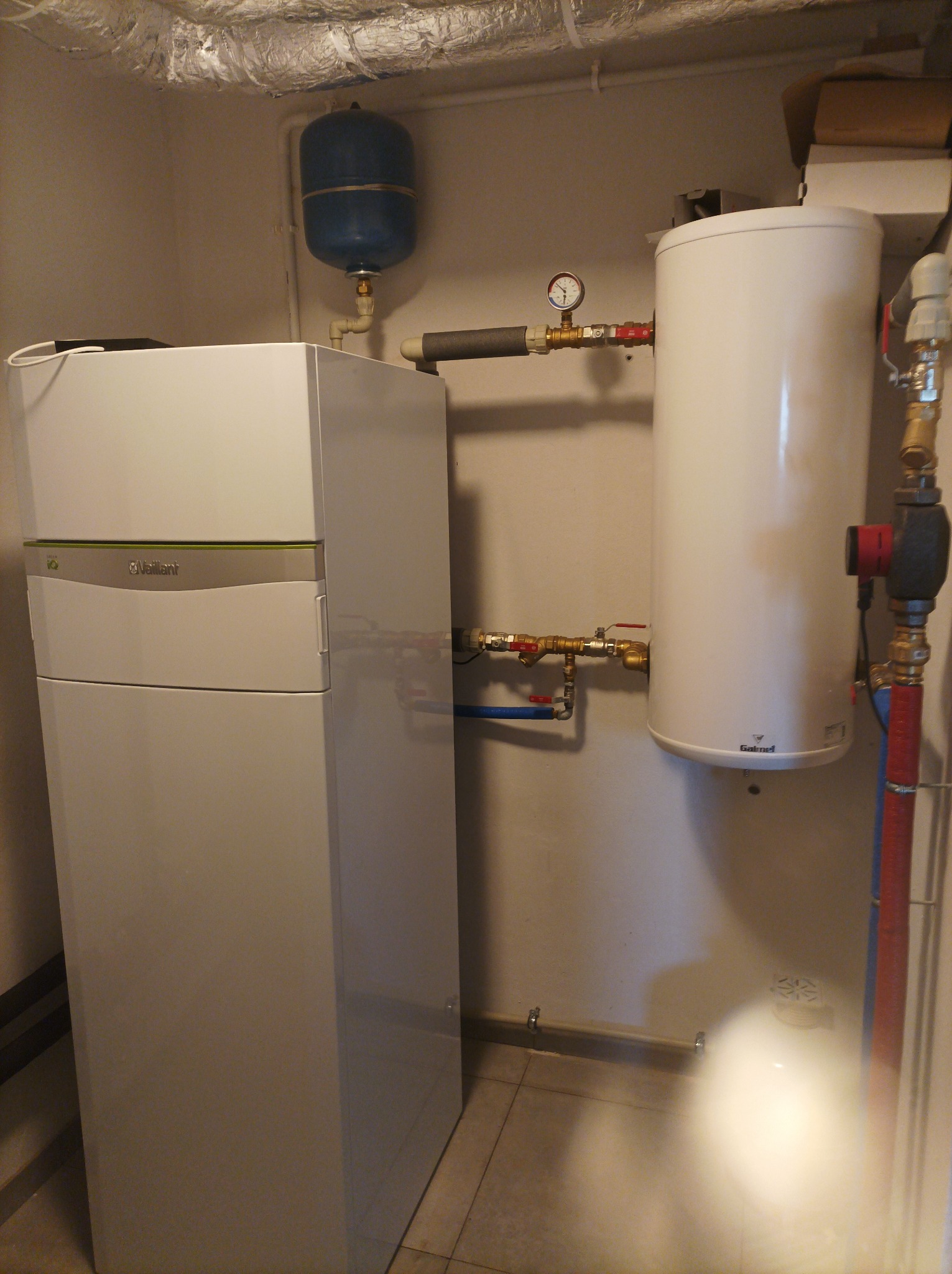 Zapraszam montaż pomp ciepła kotłownie wszystkie rodzaje biały montaż woda kanalizacja