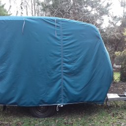 Pokrowiec na przyczepę