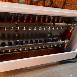 HYDROinstal Usługi Hydrauliczne Jakub Grudziński - Wyjątkowy Monter Wod-kan Jawor