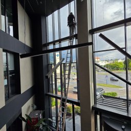Agencja Alpinistyczna - Byle Wyżej. Damian Postek - Najwyższej Klasy Udrażnianie Rynien Warszawa