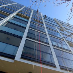 Agencja Alpinistyczna - Byle Wyżej. Damian Postek - Świetne Prace Alpinistyczne Warszawa