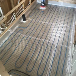 Podgrzewana podłoga w łazience