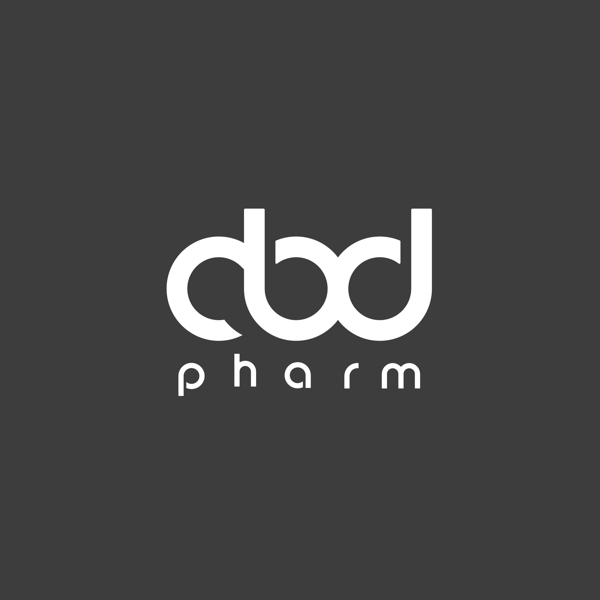 Minimalistyczne, białe logo 'cbd pharm' na ciemnoszarym tle. Litery 'cbd' tworzą unikalną, połączoną formę, a pod nimi znajduje się nazwa 'pharm' napisaną prostą czcionką.