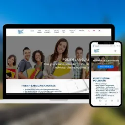 Responsywna strona internetowa szkoły językowej wyświetlana na laptopie i smartfonie, ukazująca kursy języka polskiego z uśmiechniętymi lektorami w tle.