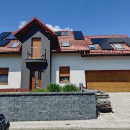 AMH BUD SP. Z O.O. - Racibórz Markowice. Naprawa elewacji po gradobiciu. Malowanie elewacji