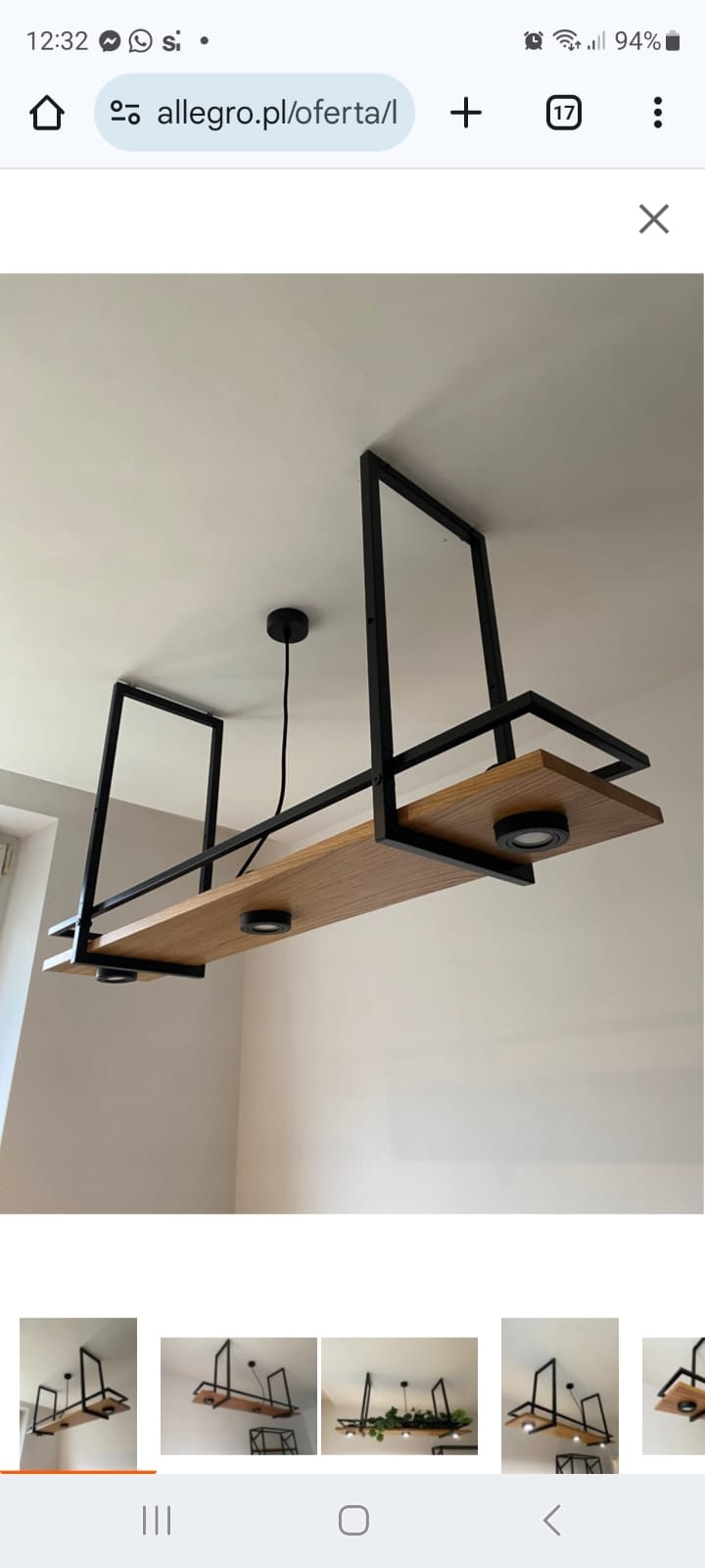 Nowoczesna lampa sufitowa z drewnianym blatem i czarną metalową konstrukcją, oświetlenie punktowe LED