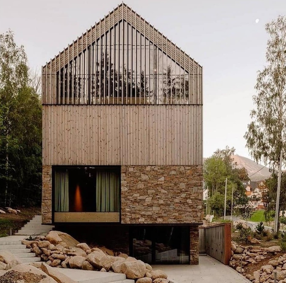 Karpacz. Apartamenty Wilcza Forrest. Elewacje z drewna Thermo Sosna