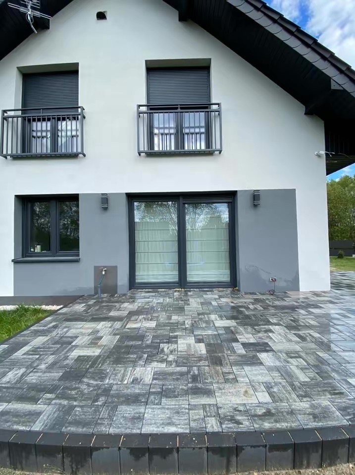 F.U.”RENDOR”Układanie kostki brukowej PL, Zawiercie 42-400