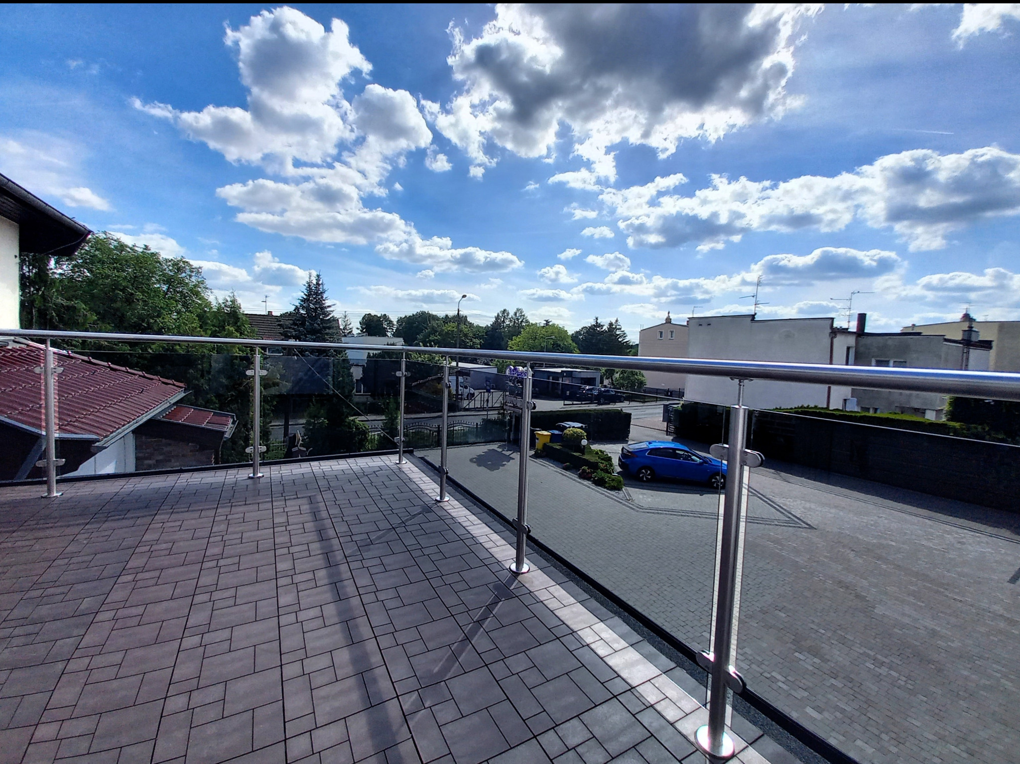 Balustrada: stal nierdzewna, szkło Grey. Poznań