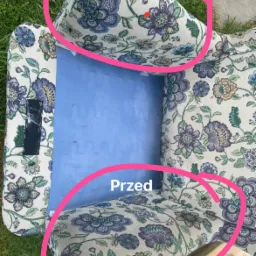 Kadr z g&oacute;ry przedstawia fotel tapicerowany w kwiaty, z widocznym efektem przed i po czyszczeniu tapicerki. Część po lewej stronie jest brudna, natomiast po prawej widoczny jest fragment czysty.