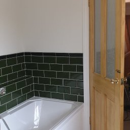 generalny remont łazienki wraz z montażem futryn i drzwi - projekt zakończony