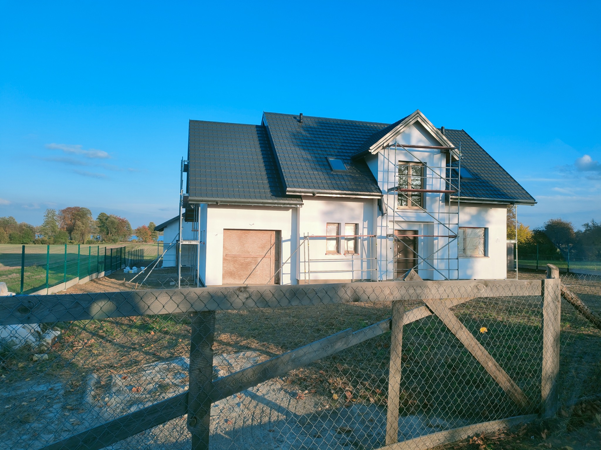 Elewacja w miejscowości Siemień