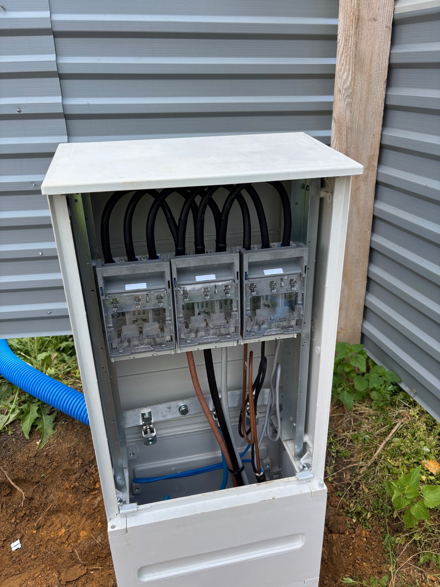 Zasilanie placu budowy C.H