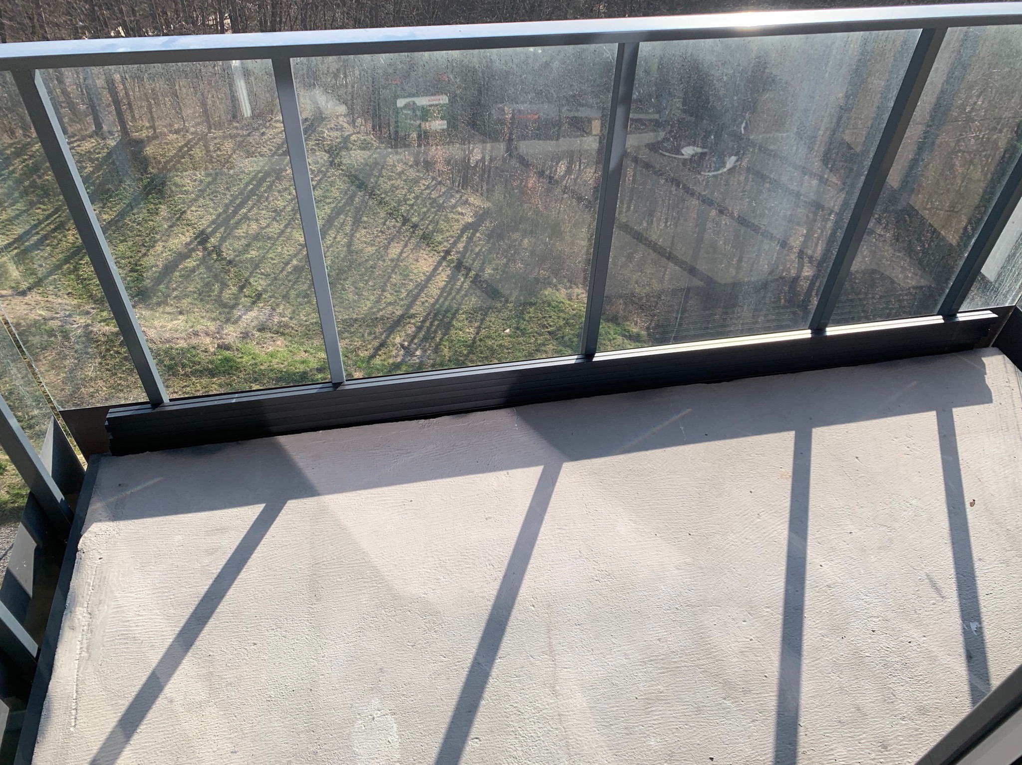 Dzisiejsza realizacja montażu deski kompozytowej