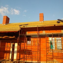Kompleksowa budowa dachów, 
Obliczenie potrzebnych materiałów łącznie z wyceną kosztów produktów jak i robocizny