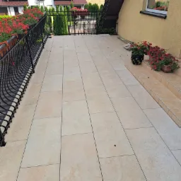 Taras wentylowany na wspornikach