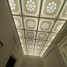 Sufit podświetlany w technologi LED