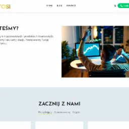 Fragment strony internetowej cryptosi.pl z nagłówkiem 'Kim jesteśmy?' i zdjęciem programisty świętującego sukces przed monitorem z wykresem wzrostowym.