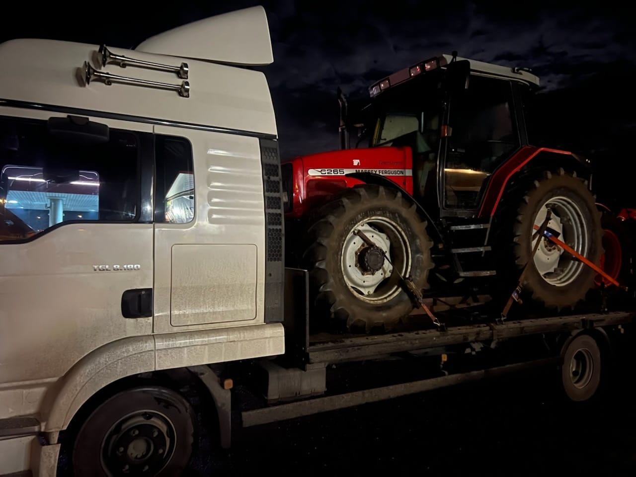 Naprawiony ciągnik wraca do klienta!!