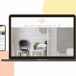 Responsywna strona internetowa o wystroju wnętrz, widoczna na laptopie i smartfonie, prezentująca stylowe dekoracje gipsowe i tynki dekoracyjne, z minimalistycznym designem i elegancką typografią.