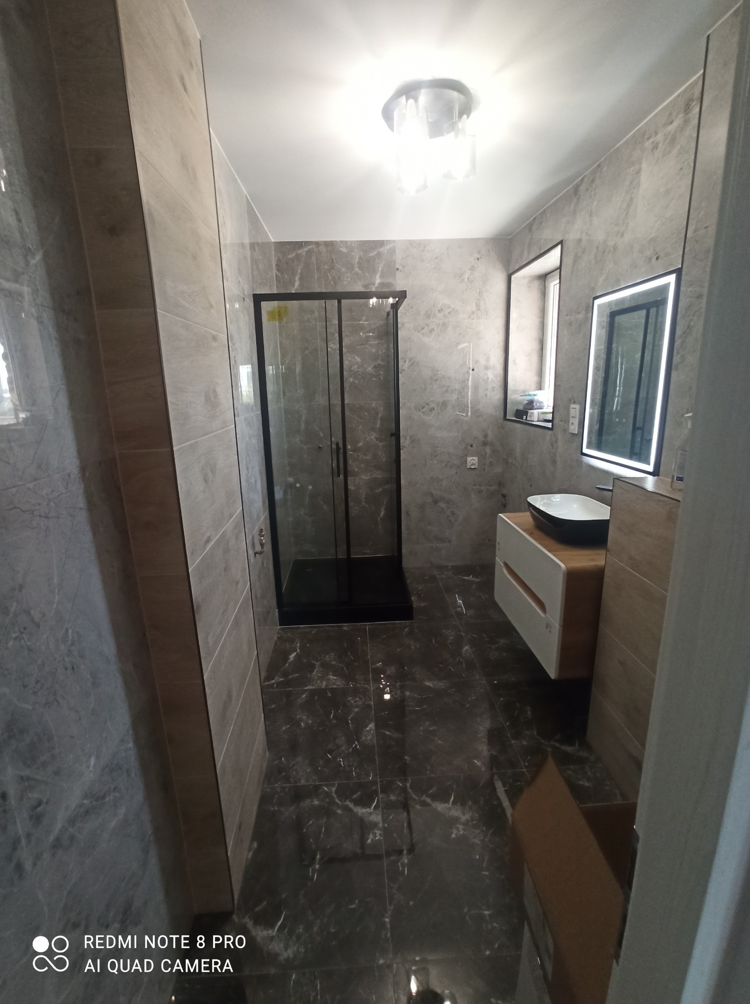 Realizacja łazienki glazura format 60/60/9 rektyfikowana