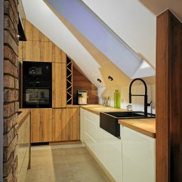 Firma 4Fronty - Projektant Wnętrz Motycz