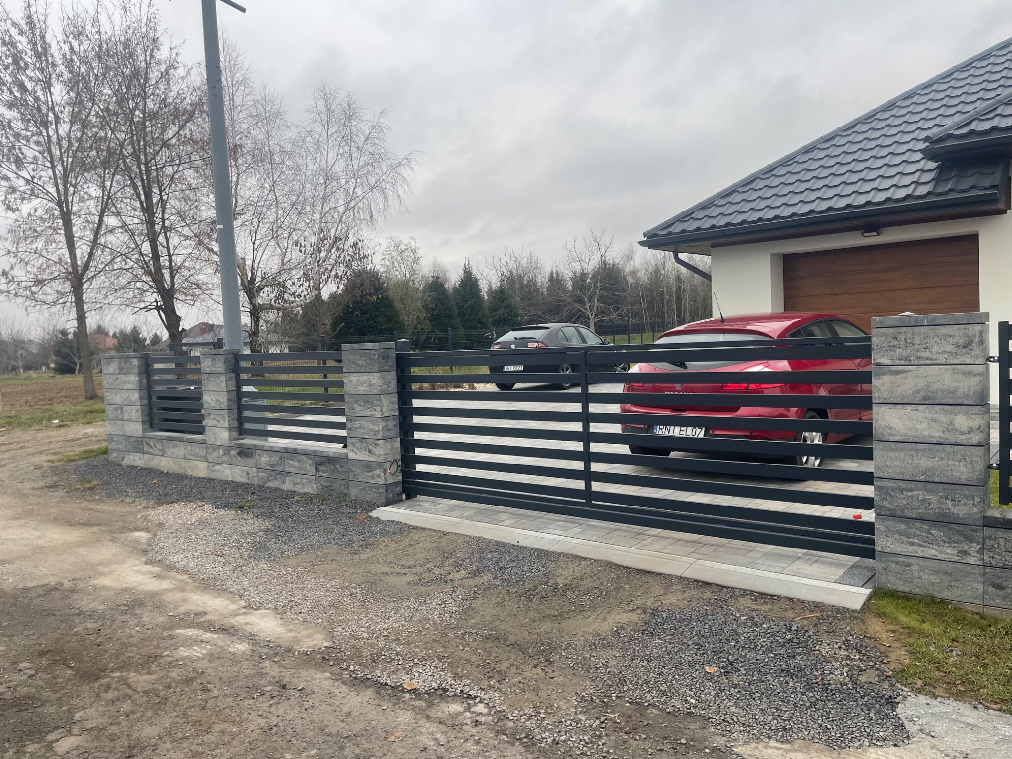 Brama przesuwna światło 4,20 WZÓR PALISADA