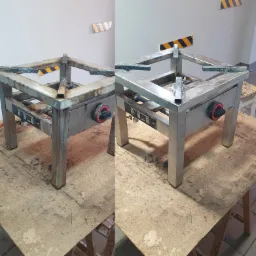 Urządzenie gastronomiczne 'przed i po' czyszczeniu