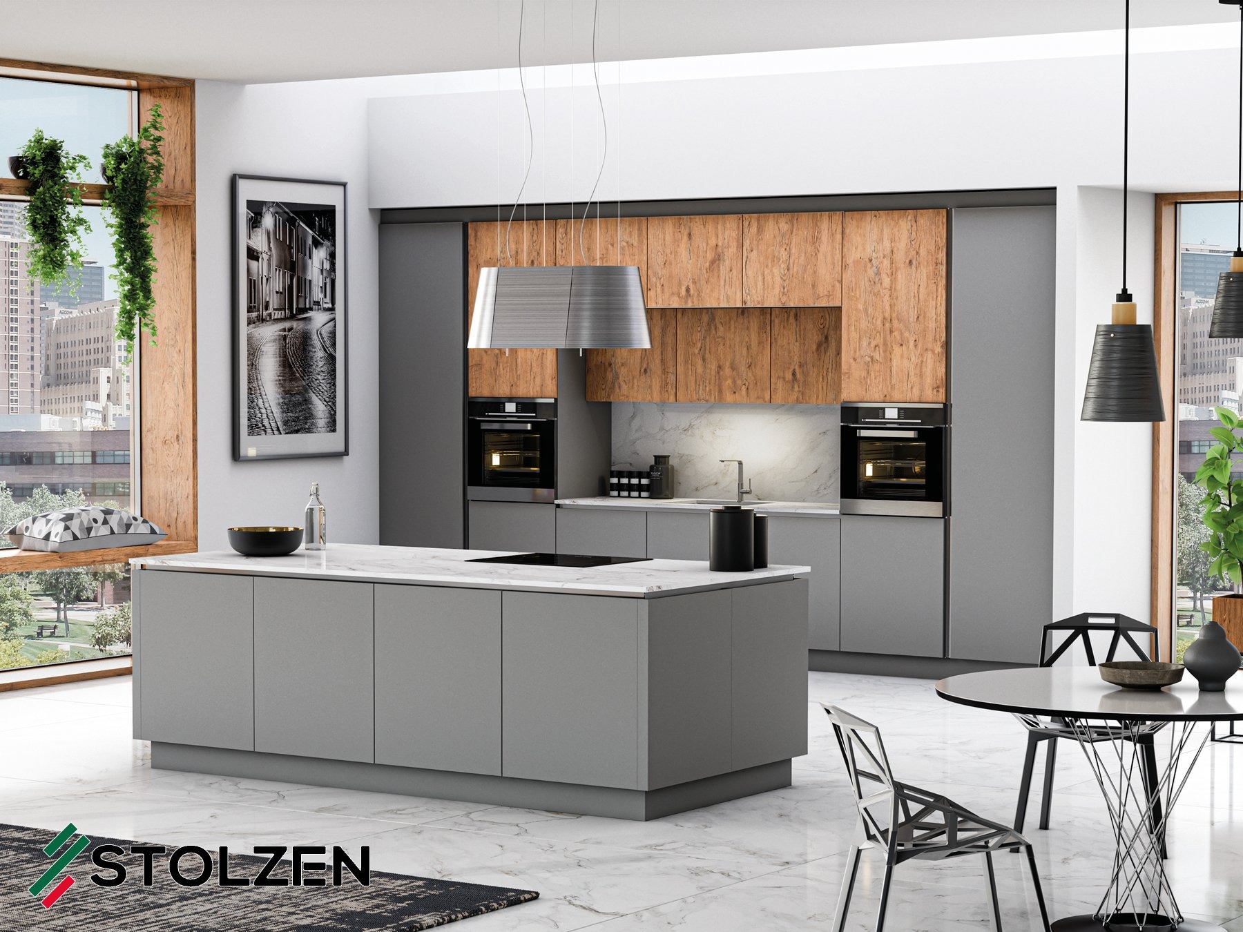 Nowoczesna kuchnia z szarymi szafkami, drewnianymi frontami górnymi i wyspą z marmurowym blatem, oświetlona designerskimi lampami.