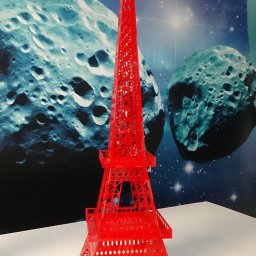 TOM-BUD Zbigniew Tomaszewski - Wieża Eiffla wycięta z plexi na frezarce CNC