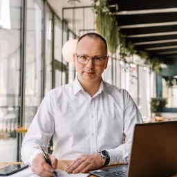 Bezpłatne konsultacje kredytowe. Gwarantuję, że dowiesz się więcej niż u każdego innego doradcy kredytowego.