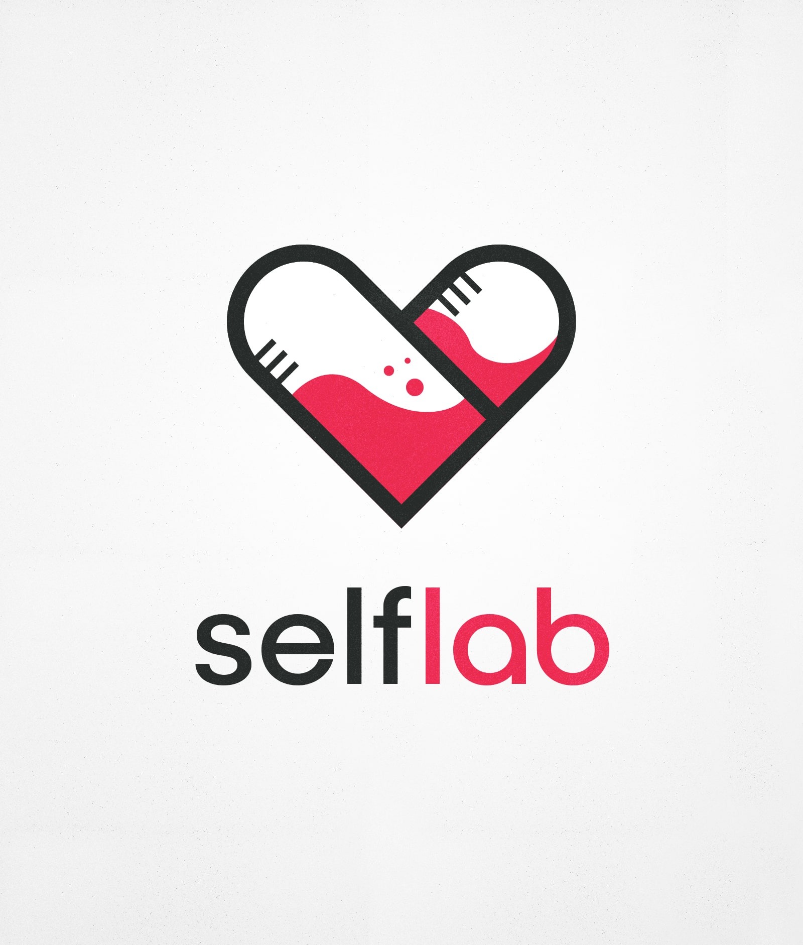 Logo firmy Selflab przedstawiające serce stylizowane na probówkę wypełnioną czerwoną cieczą.