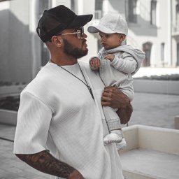 GYM STAR DAWID JAKUBOWSKI - Hurtownia Odzieży Damskiej Kiełcz&oacute;w