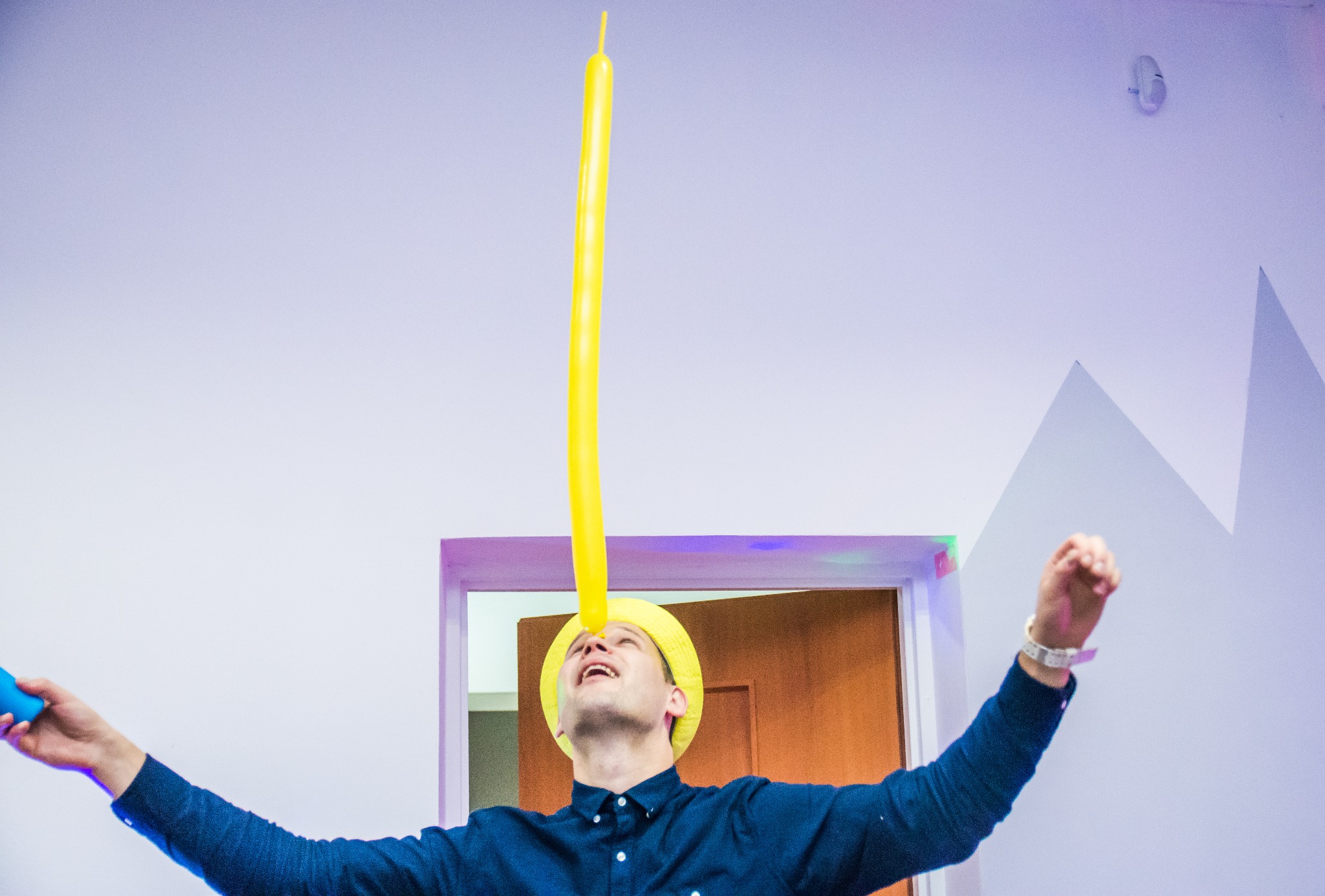 Balony potrafią też utrzymać się na nosie!