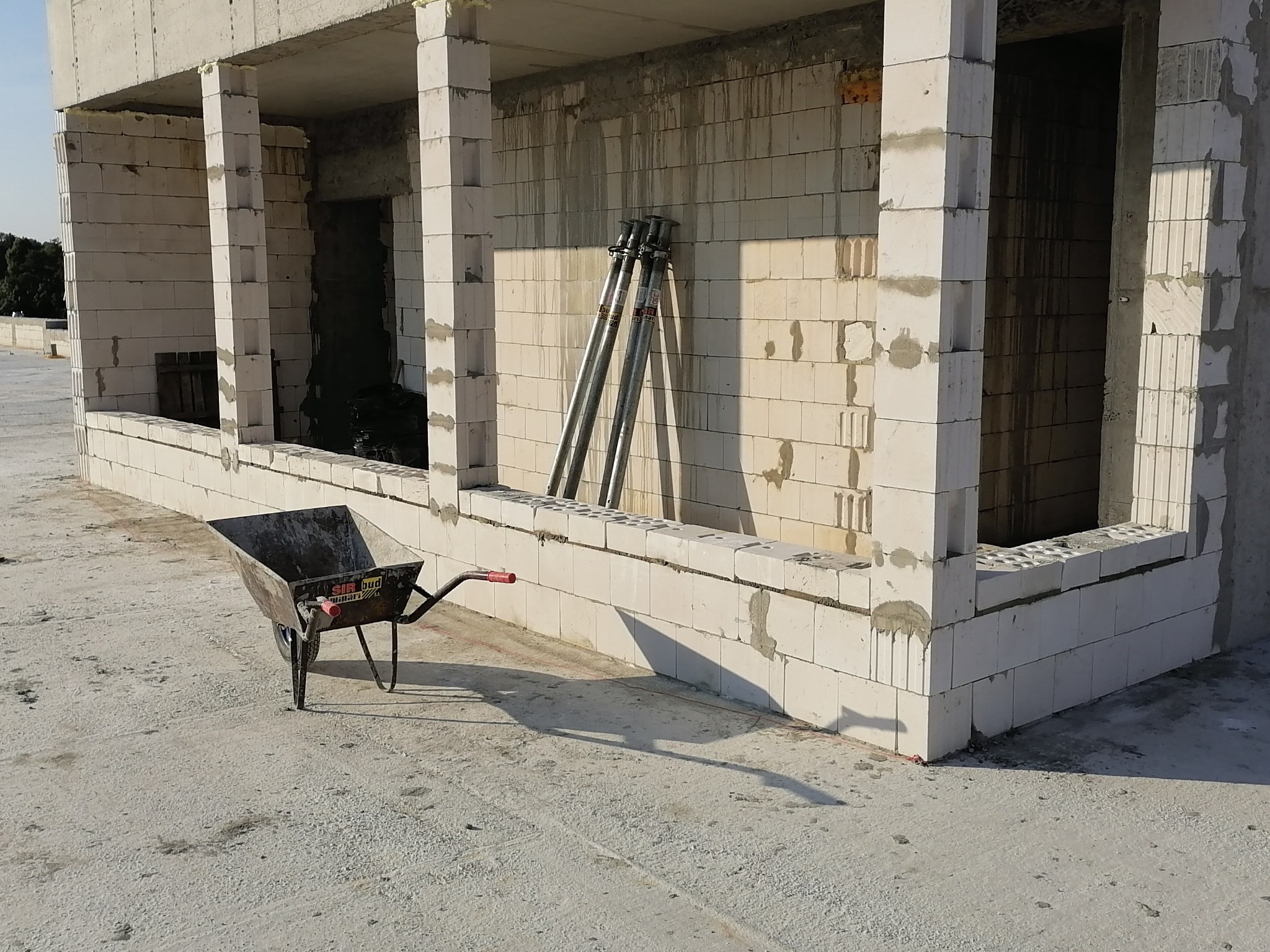 Мы построили за 2года около ,4000м2 стен.