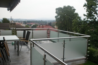 KONCEPT STAL-Balustrady ze stali nierdzewnej,balustrady malowane proszkowo,schody
