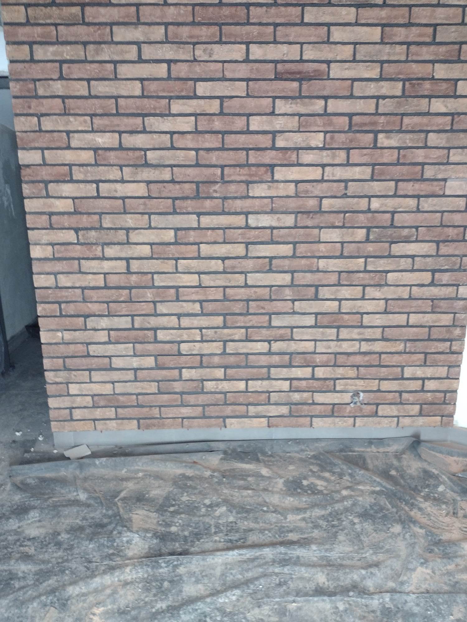 Zajmuję się głownie wykończeniami,gwarantuje solidne wykonanie pracy i szybkie terminy. Zapraszam do współpracy