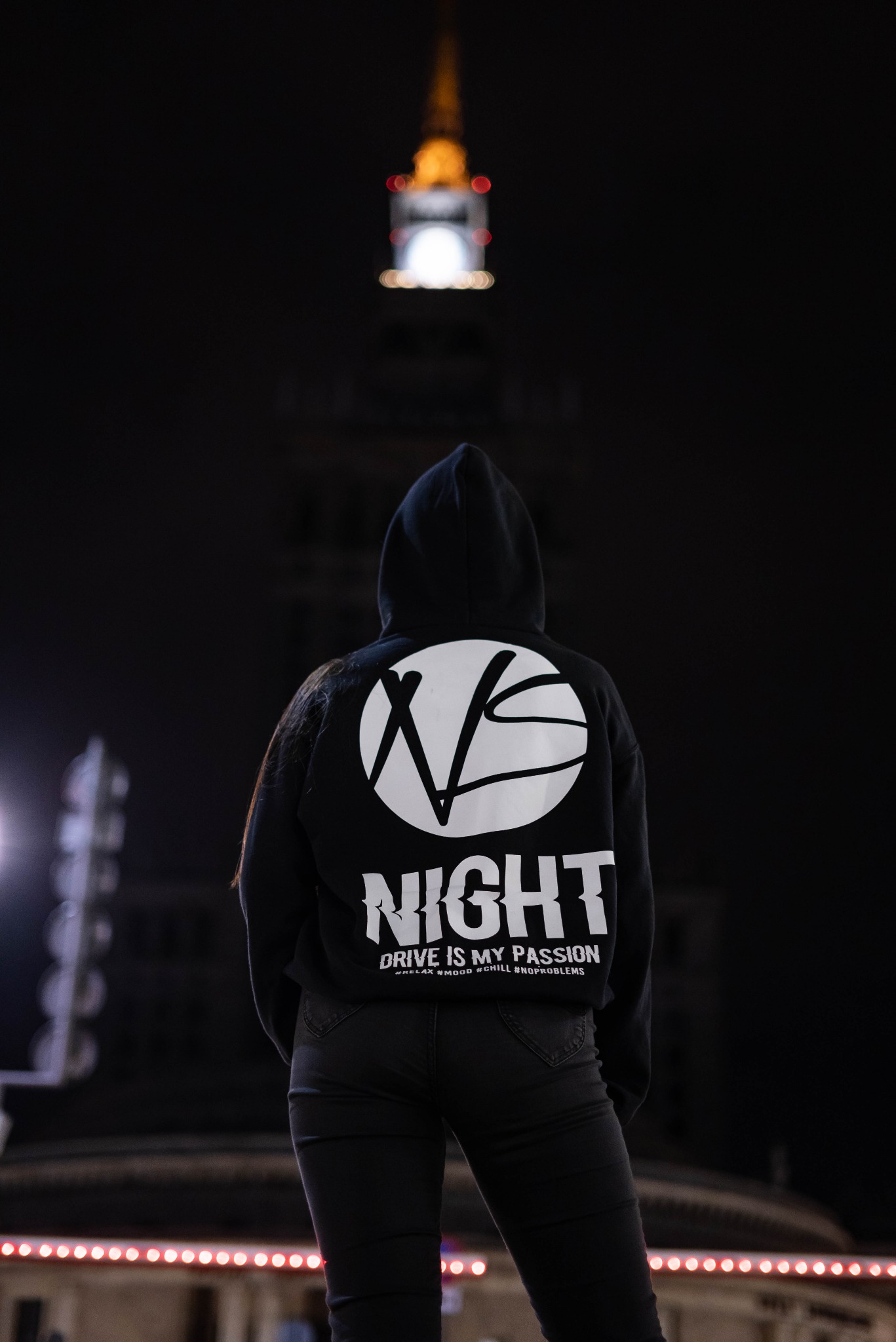 Nadruk na ubraniach w technice folia flex