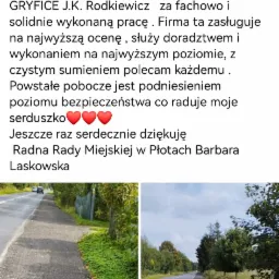 Dwa zdjęcia pobocza drogi po wykonanych pracach, z lewej strony pobocze zarośnięte zielenią, z prawej strony pobocze wysypane szarą nawierzchnią, w tle droga i drzewa.