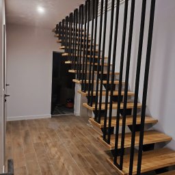 Schody metalowe Rzesz&oacute;w