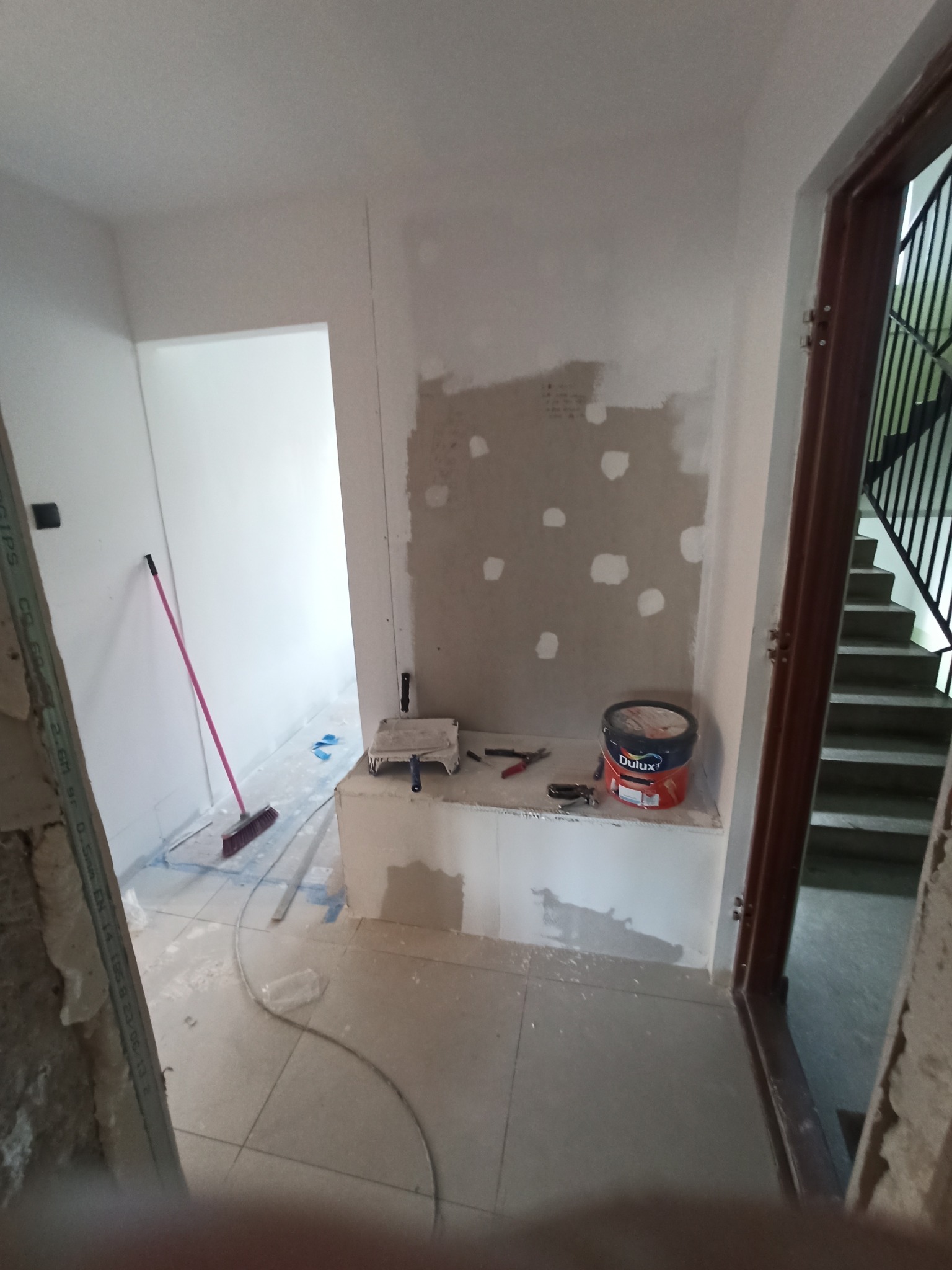 zabudowa pod siedzisko