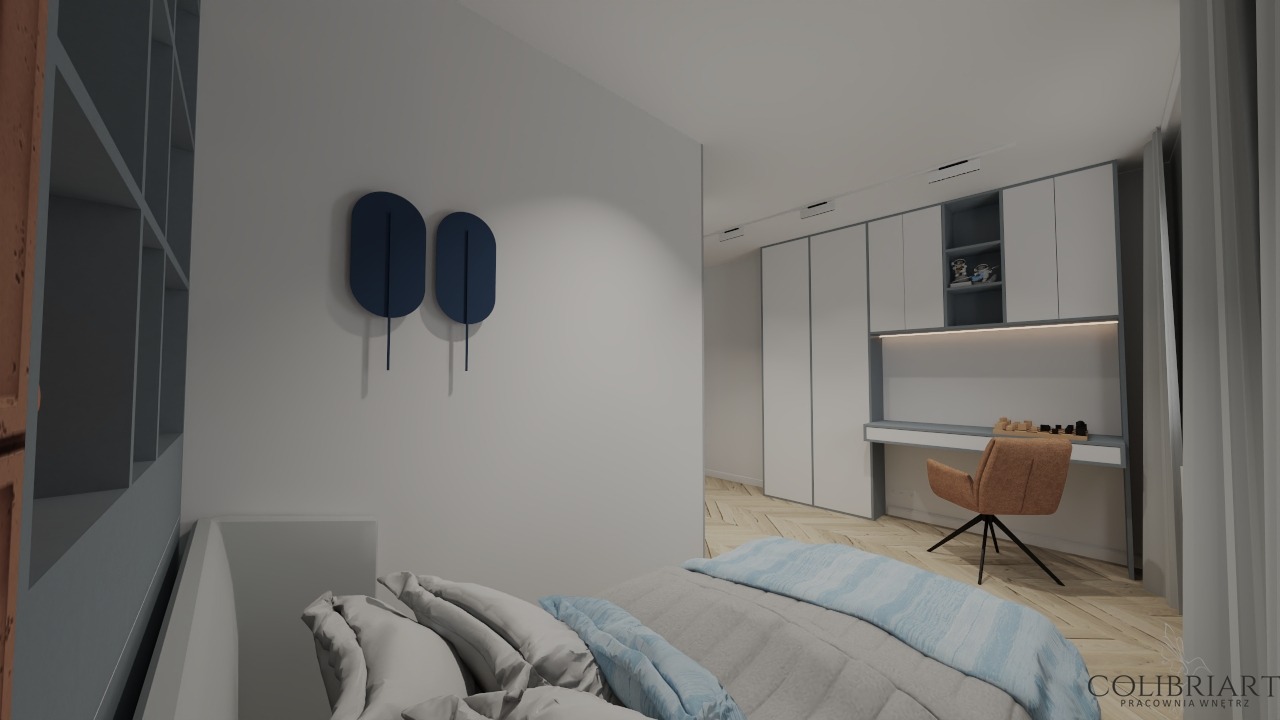 Nowoczesna sypialnia z biurkiem i szafą w zabudowie. Minimalistyczny design, drewniana podłoga, dekoracje ścienne w kształcie liści. Widok z perspektywy łóżka.