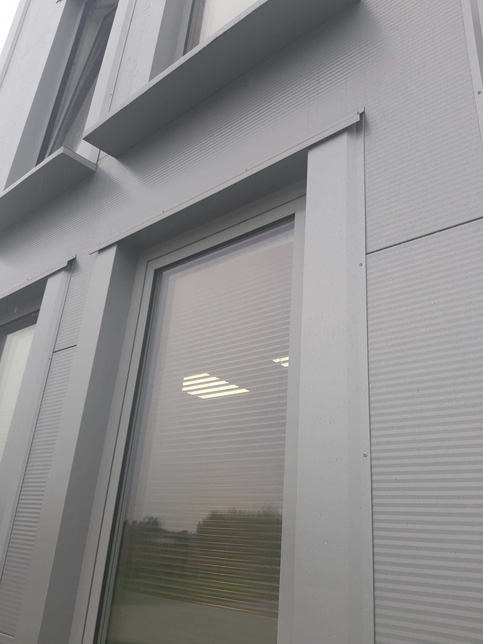 Obróbka blacharska stolarki okiennej